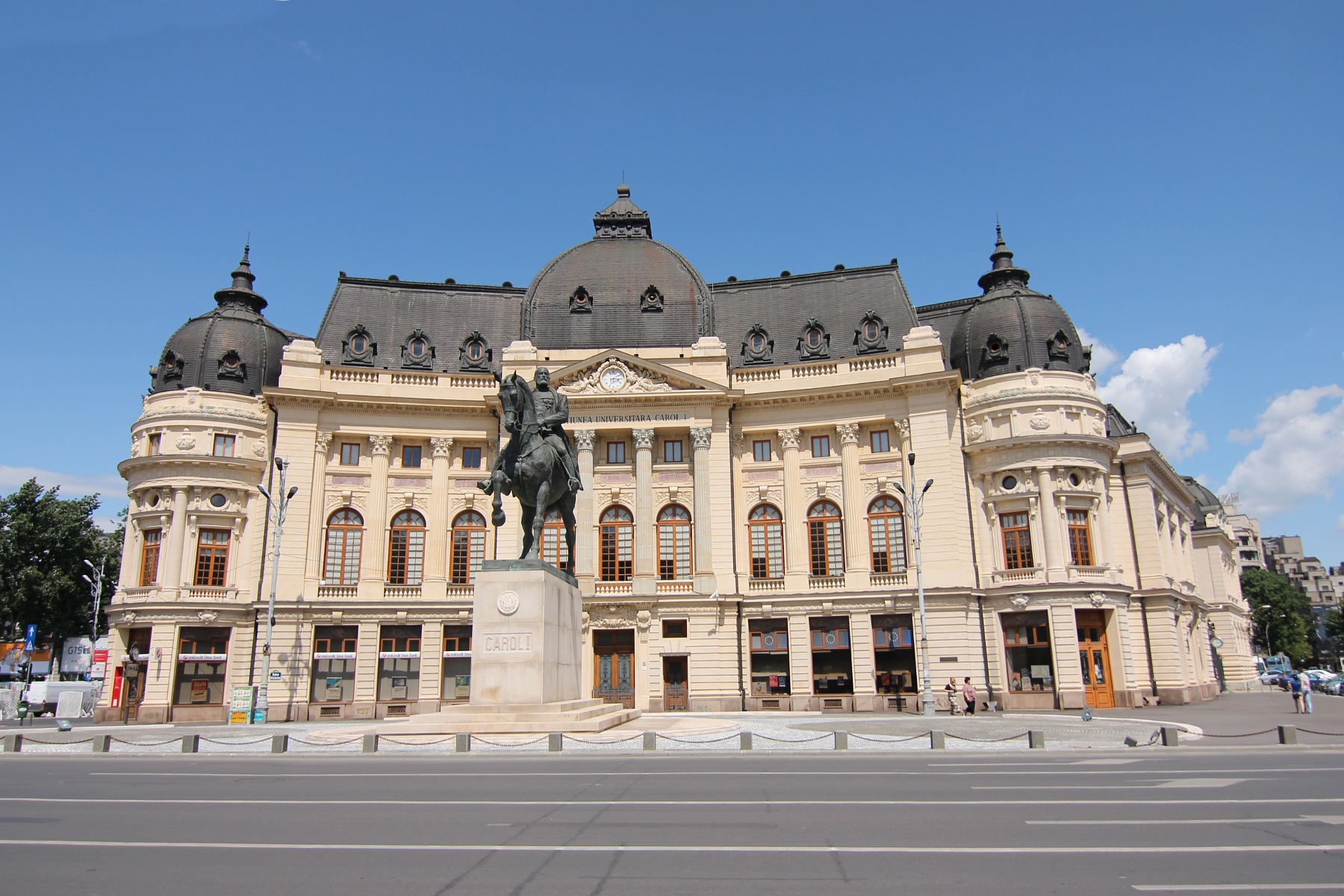 大學中央圖書館介紹| 布加勒斯特Bucharest City Centre景點推薦- LINE旅遊