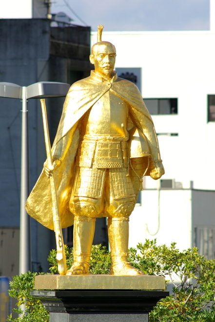 黃金織田信長像