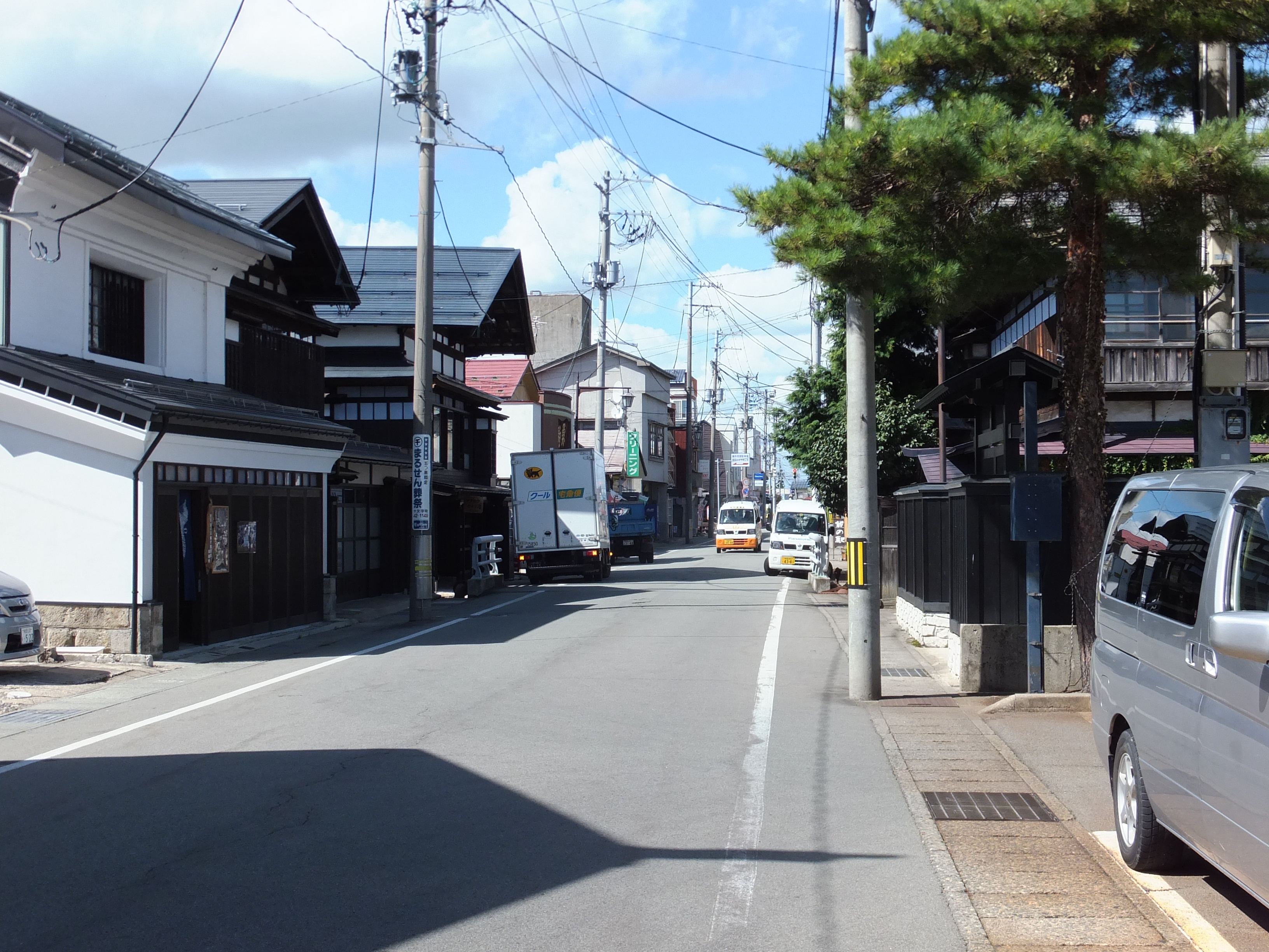 橫手市
