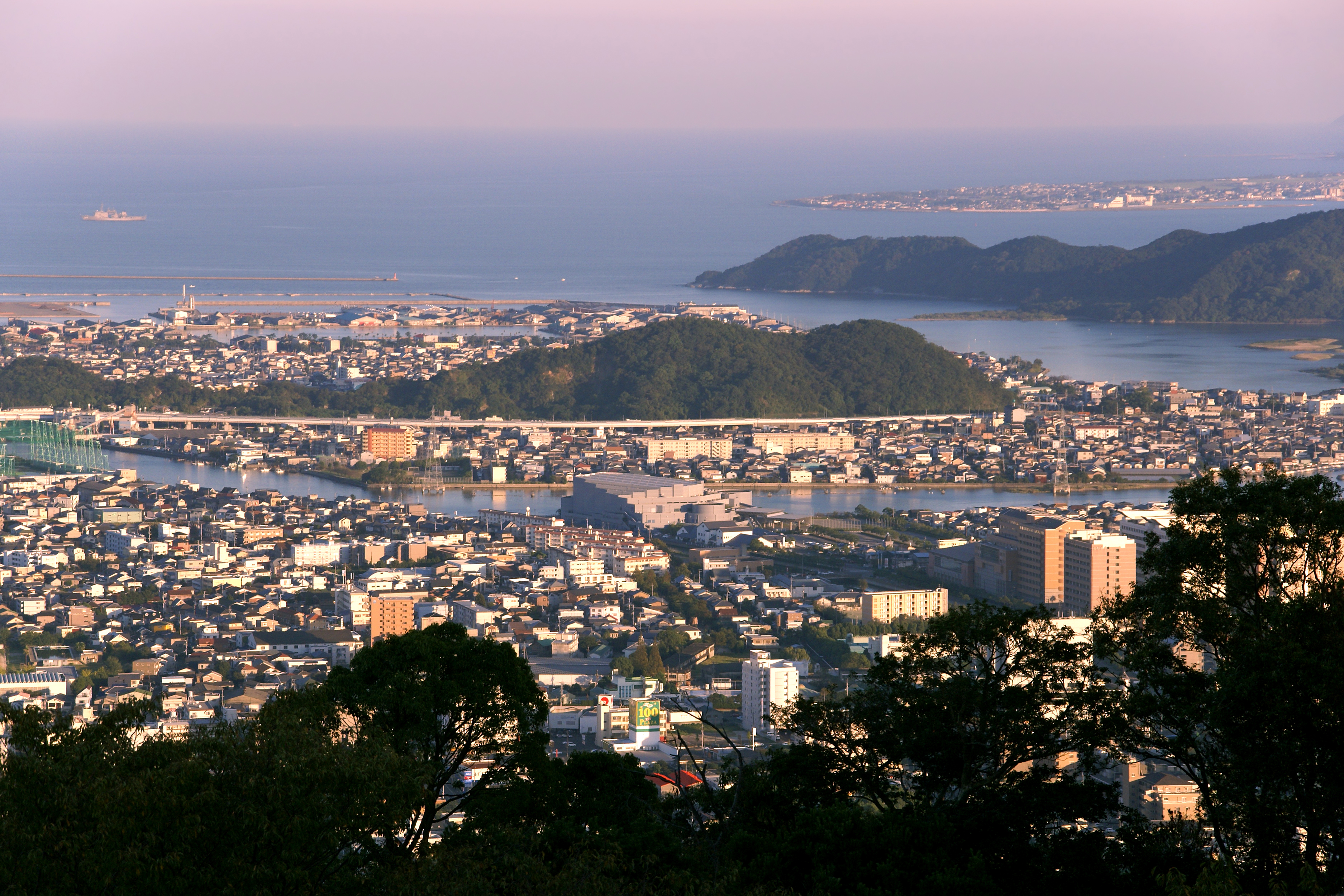 德島市