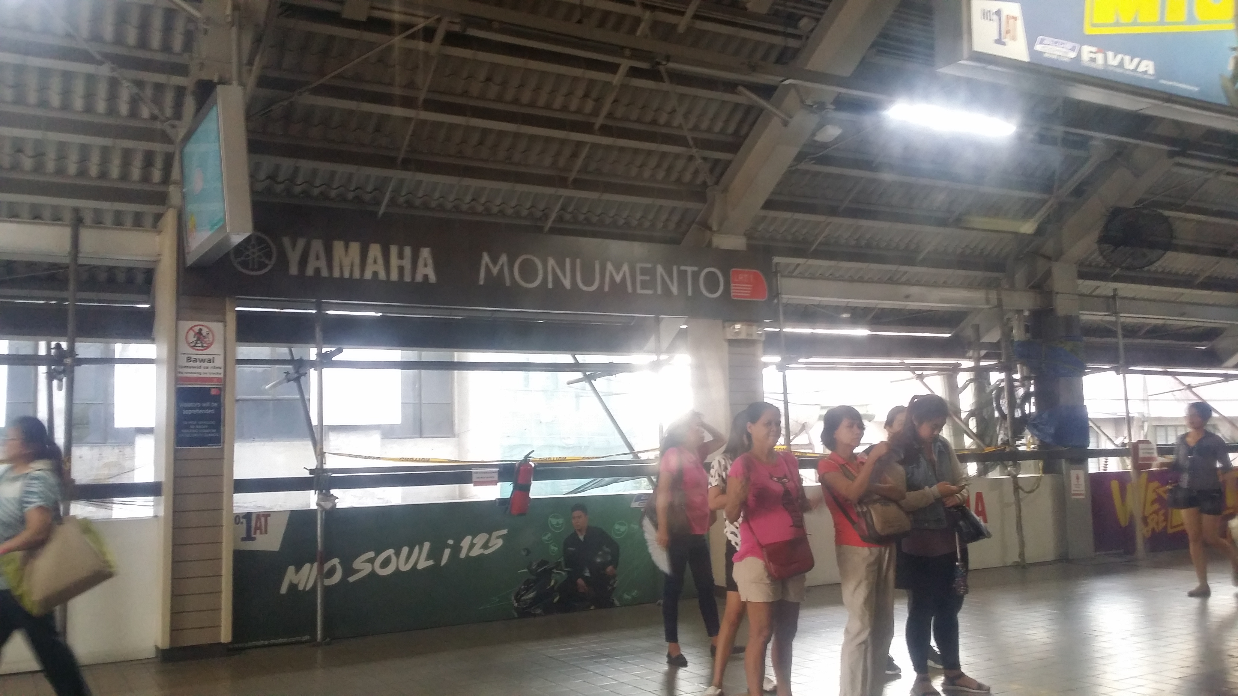 Monumento LRT Station