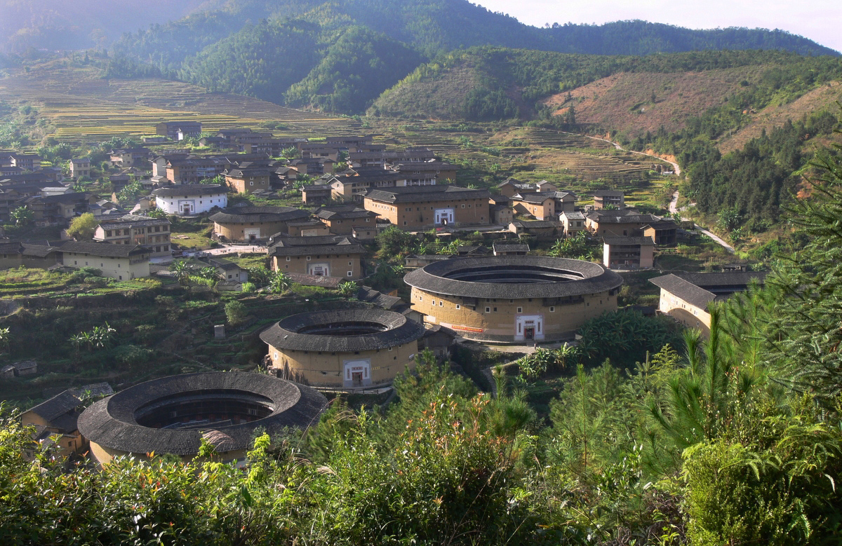 龍巖