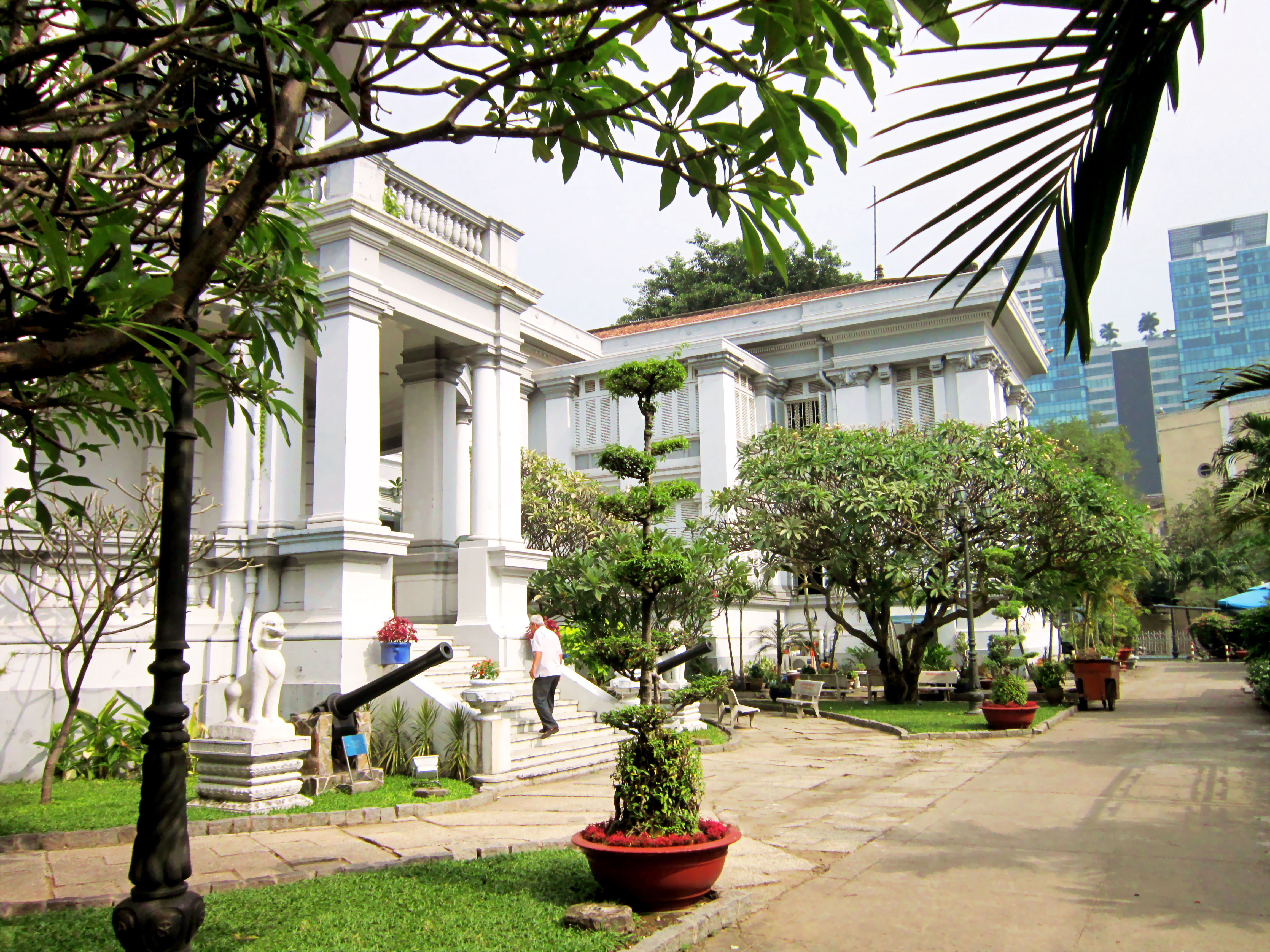 胡志明市博物館