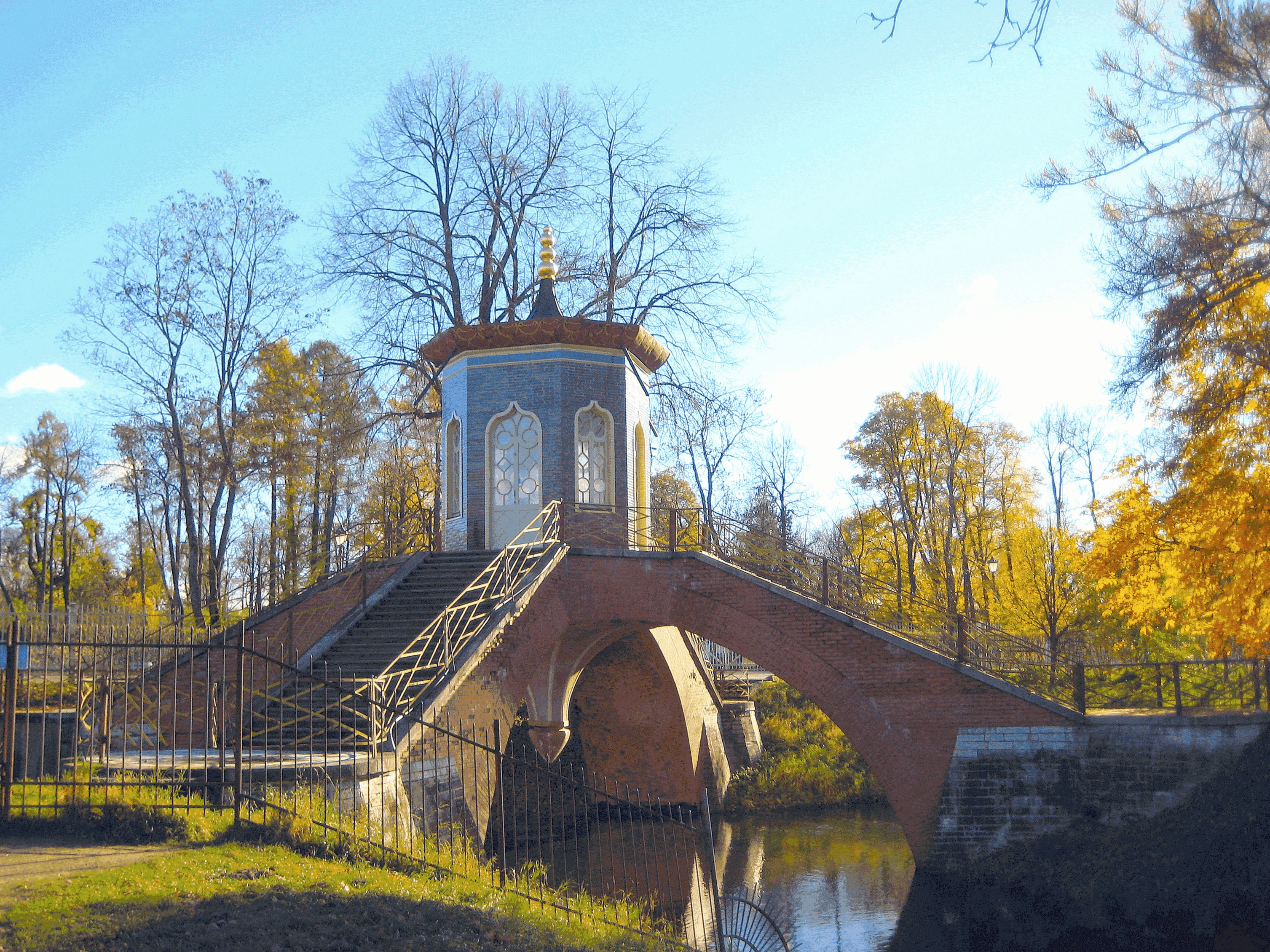 Y-Bridge