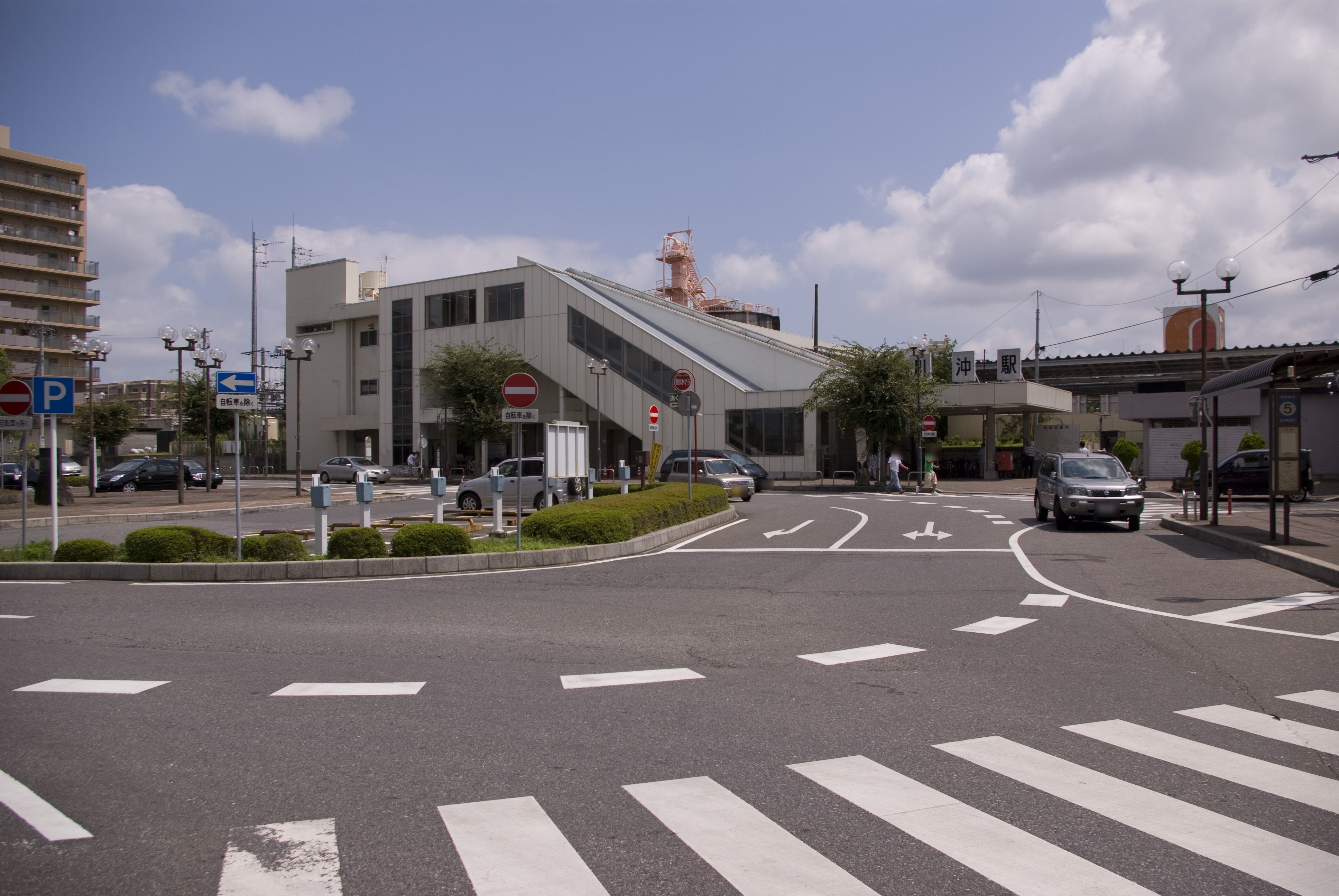 荒川沖站