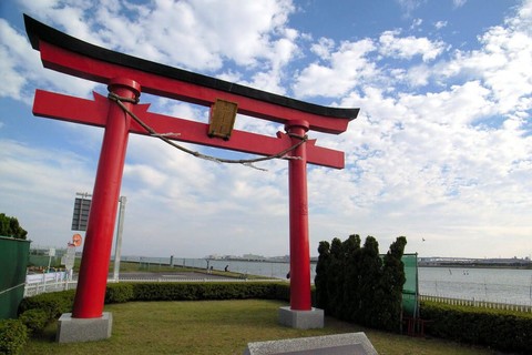 舊穴守稻荷神社 大鳥居