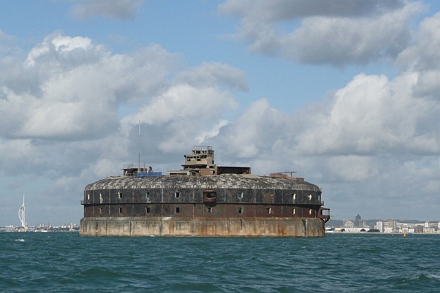 Horse Sand Fort
