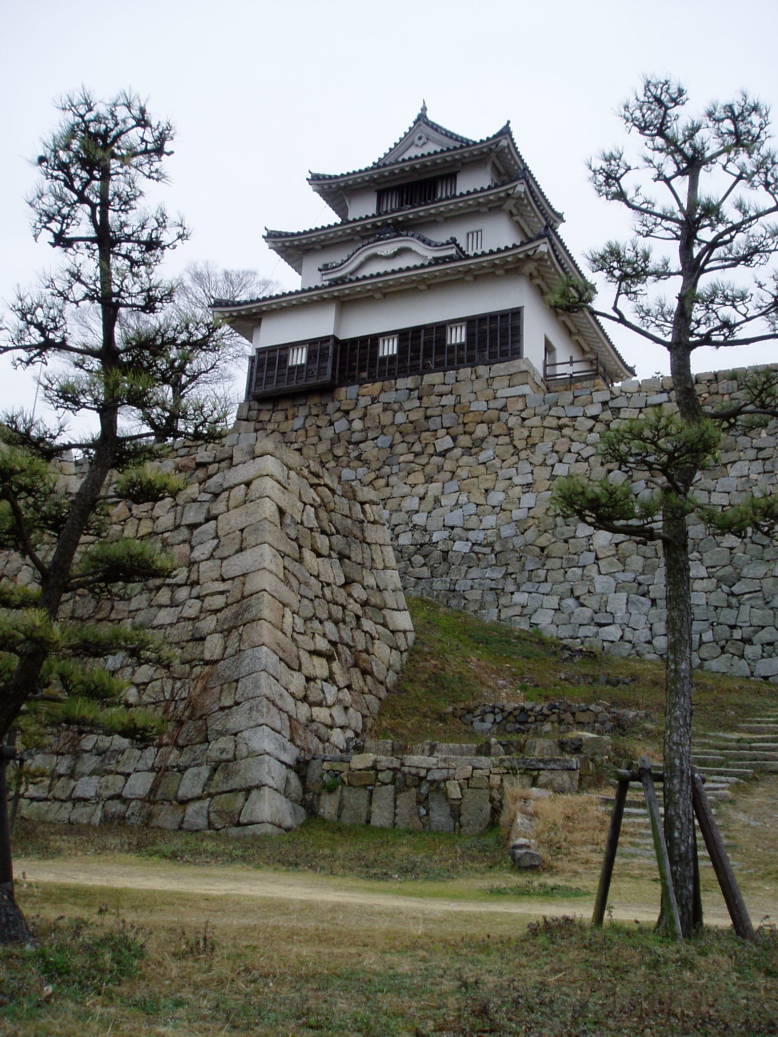 丸龜城