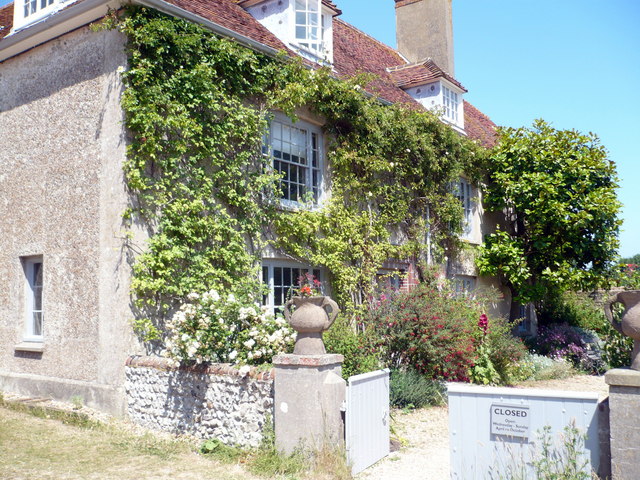 Charleston Farmhouse