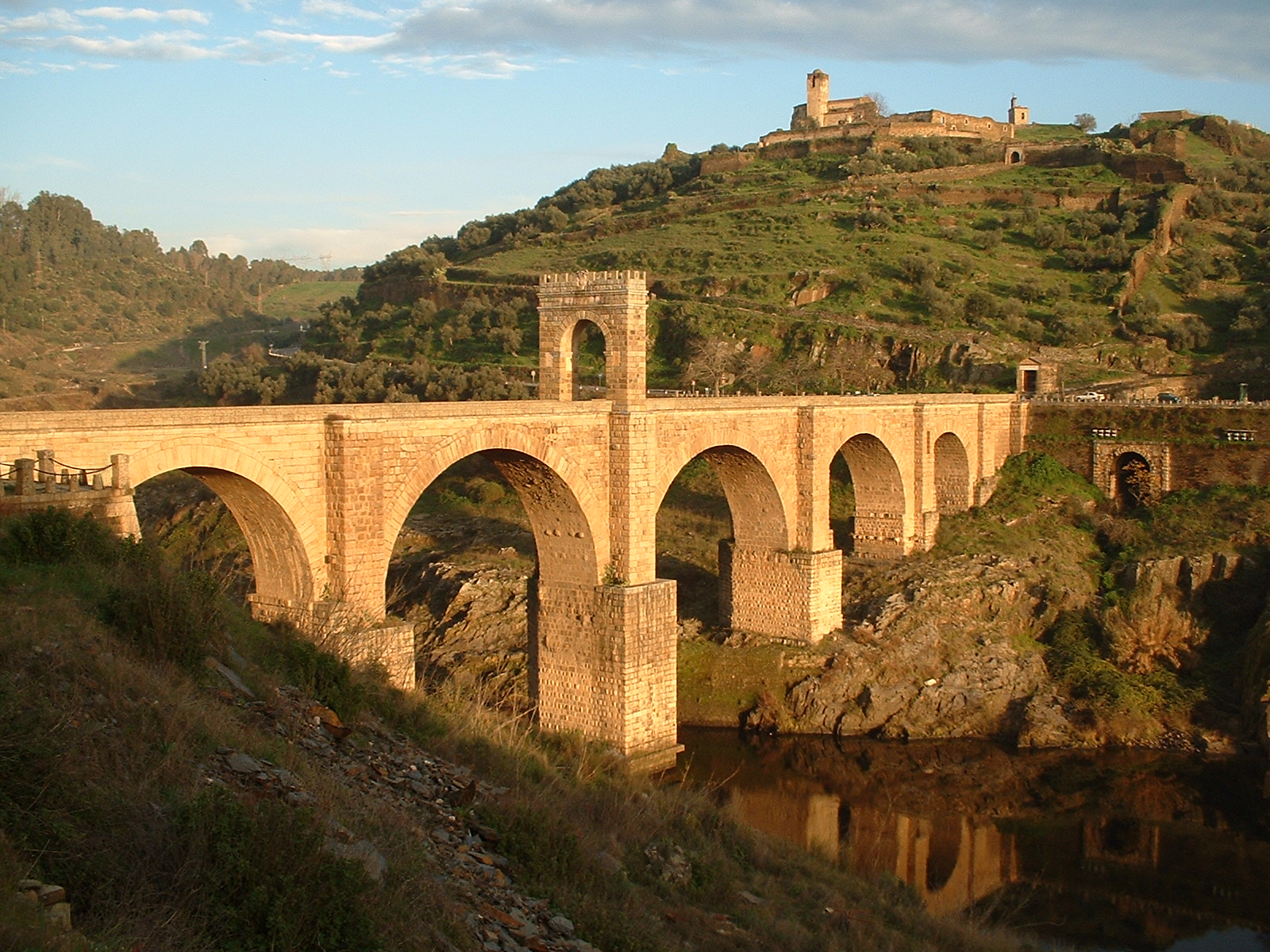 Karamagara Bridge