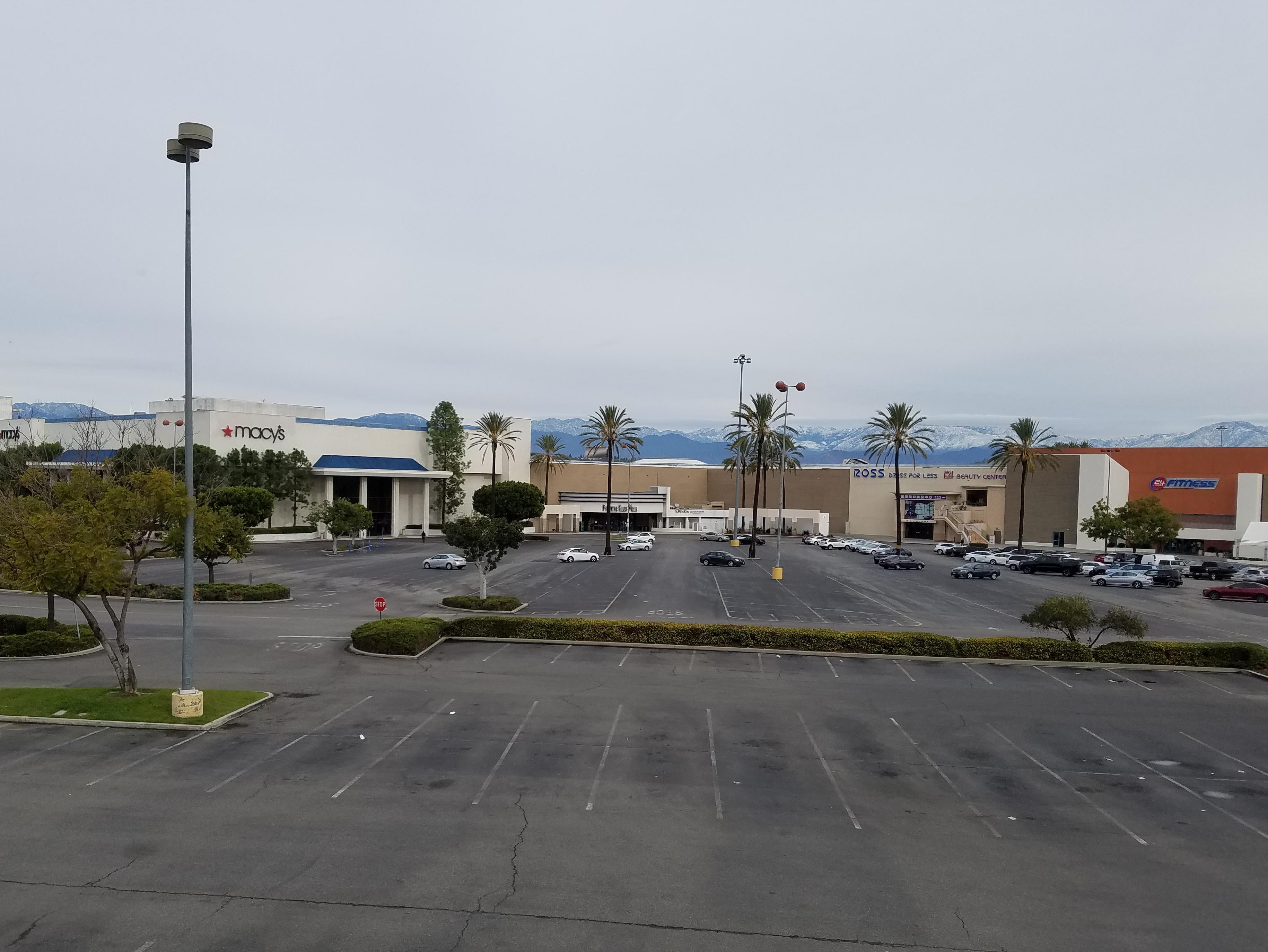 Puente Hills Mall