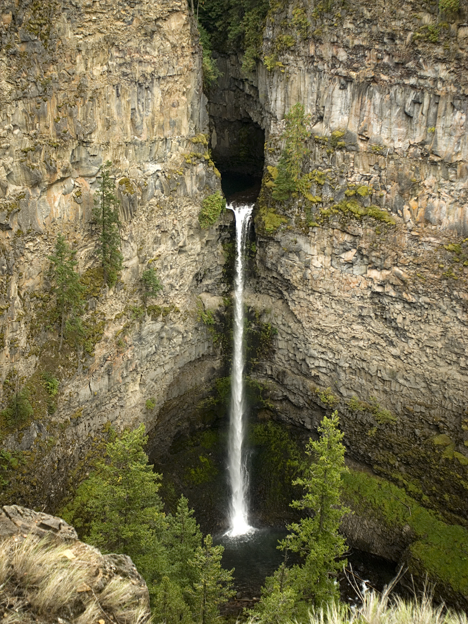 Spahats Creek Falls