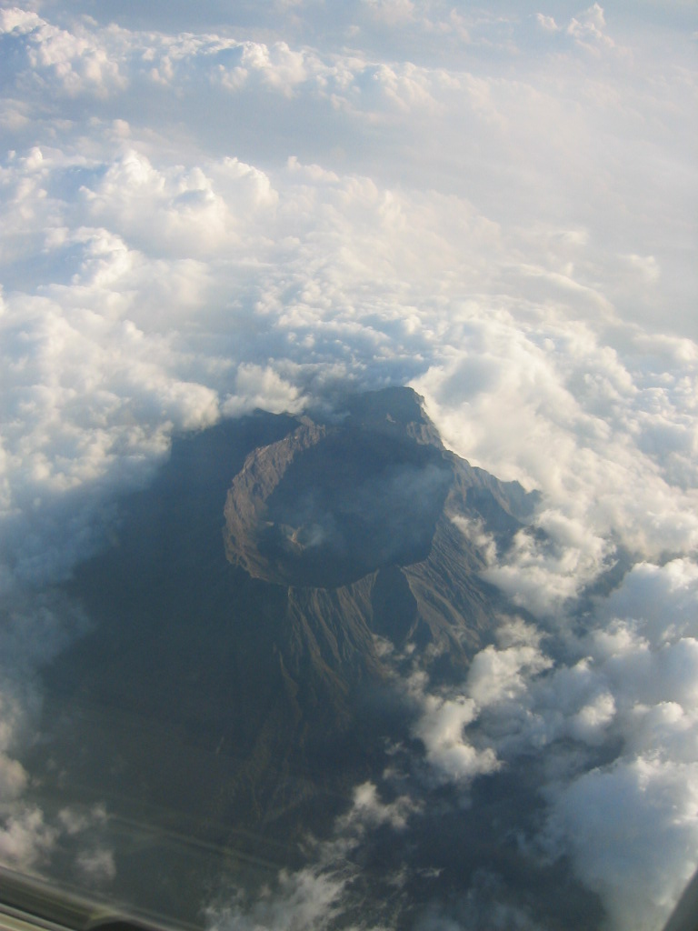 拉翁火山