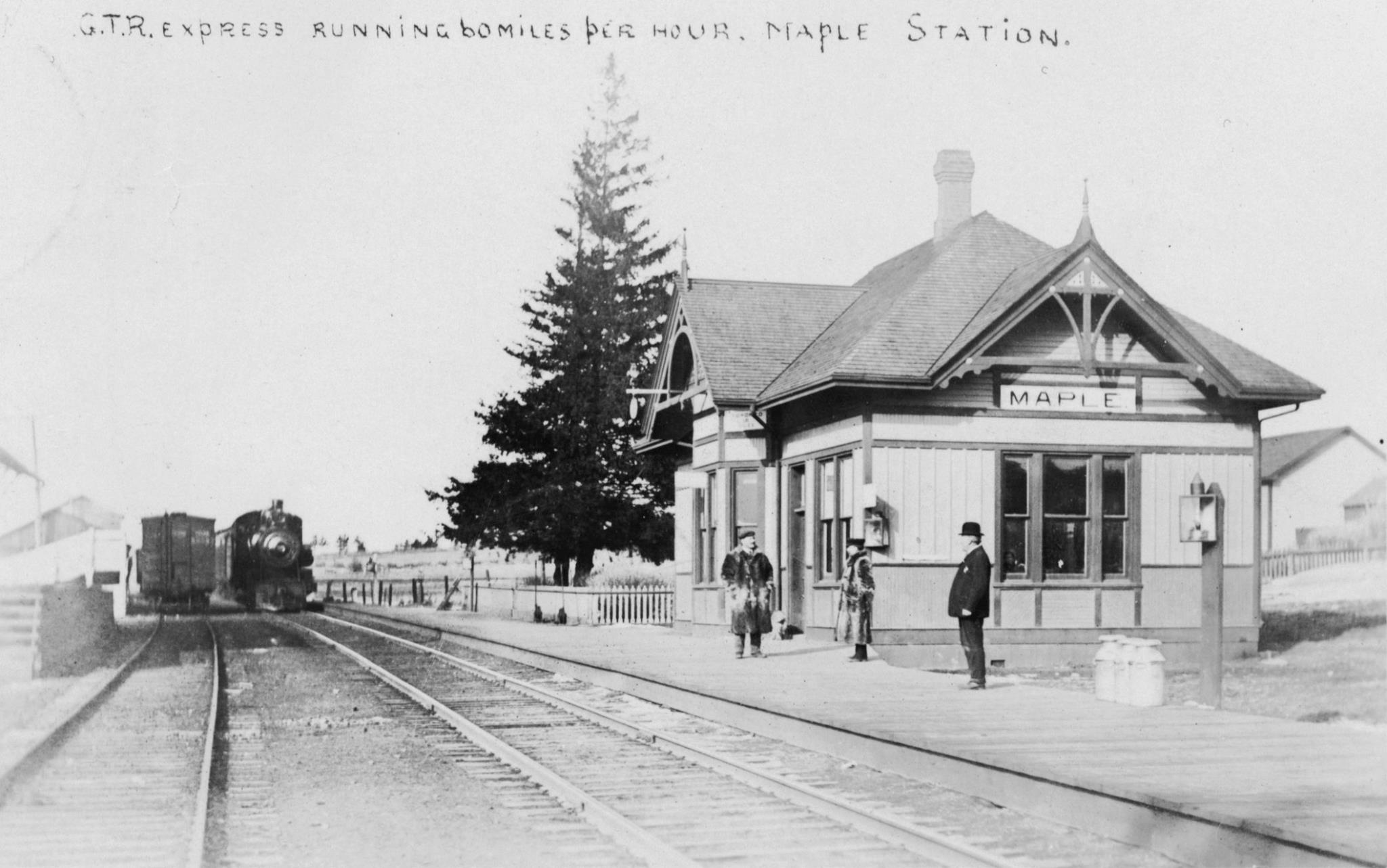 Maple GO Station