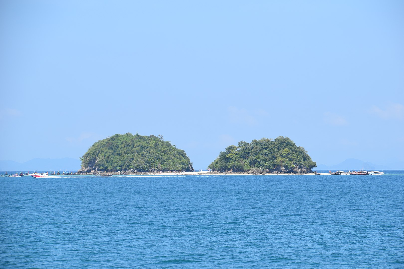 神奇四島：莫島