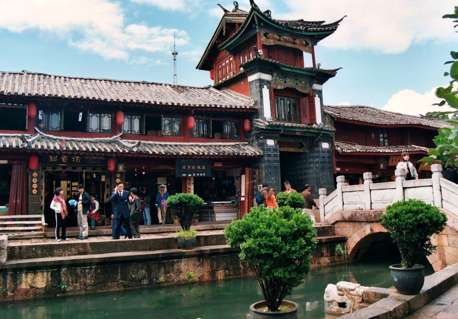 麗江市