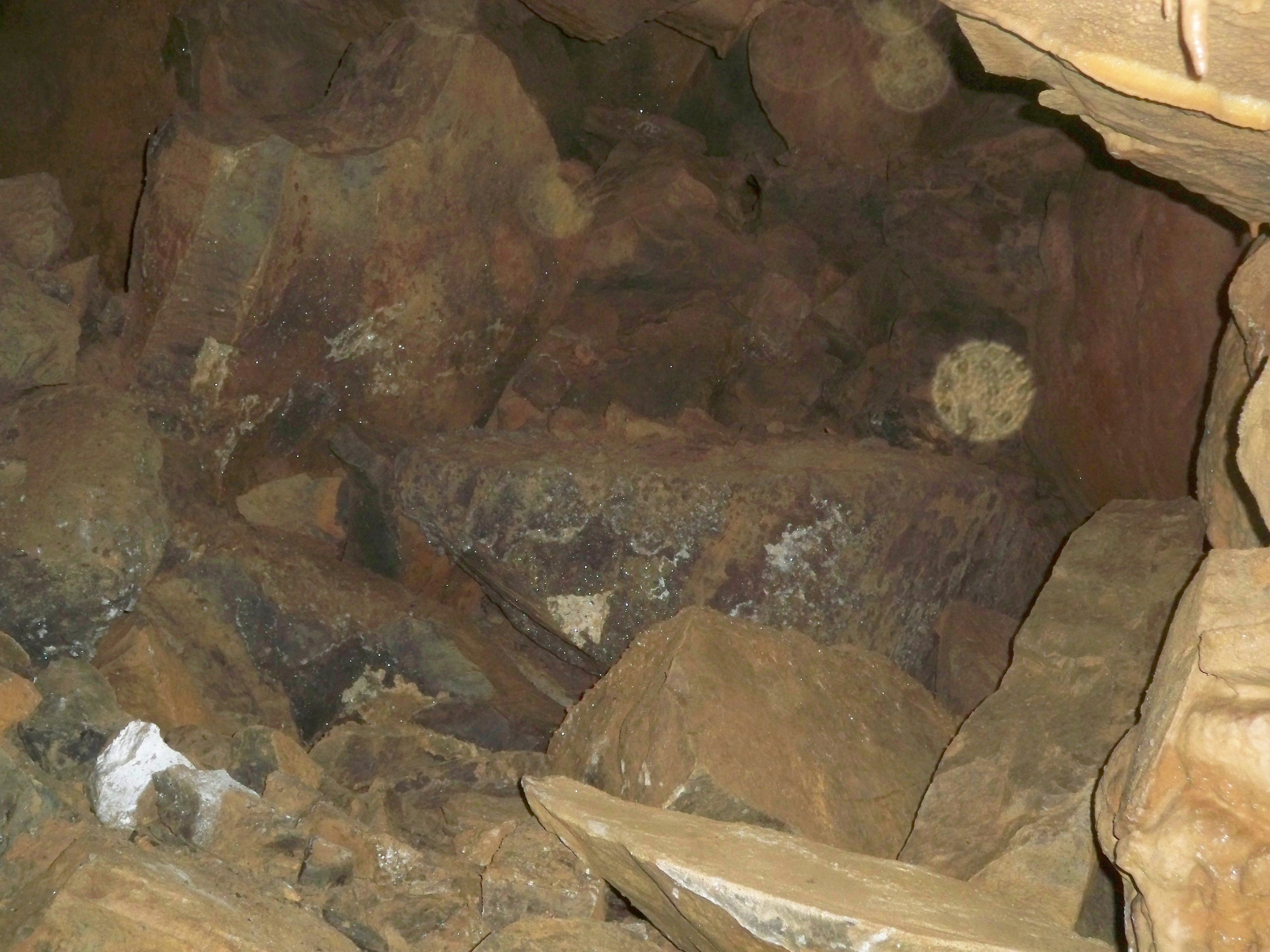 Petty John's Cave