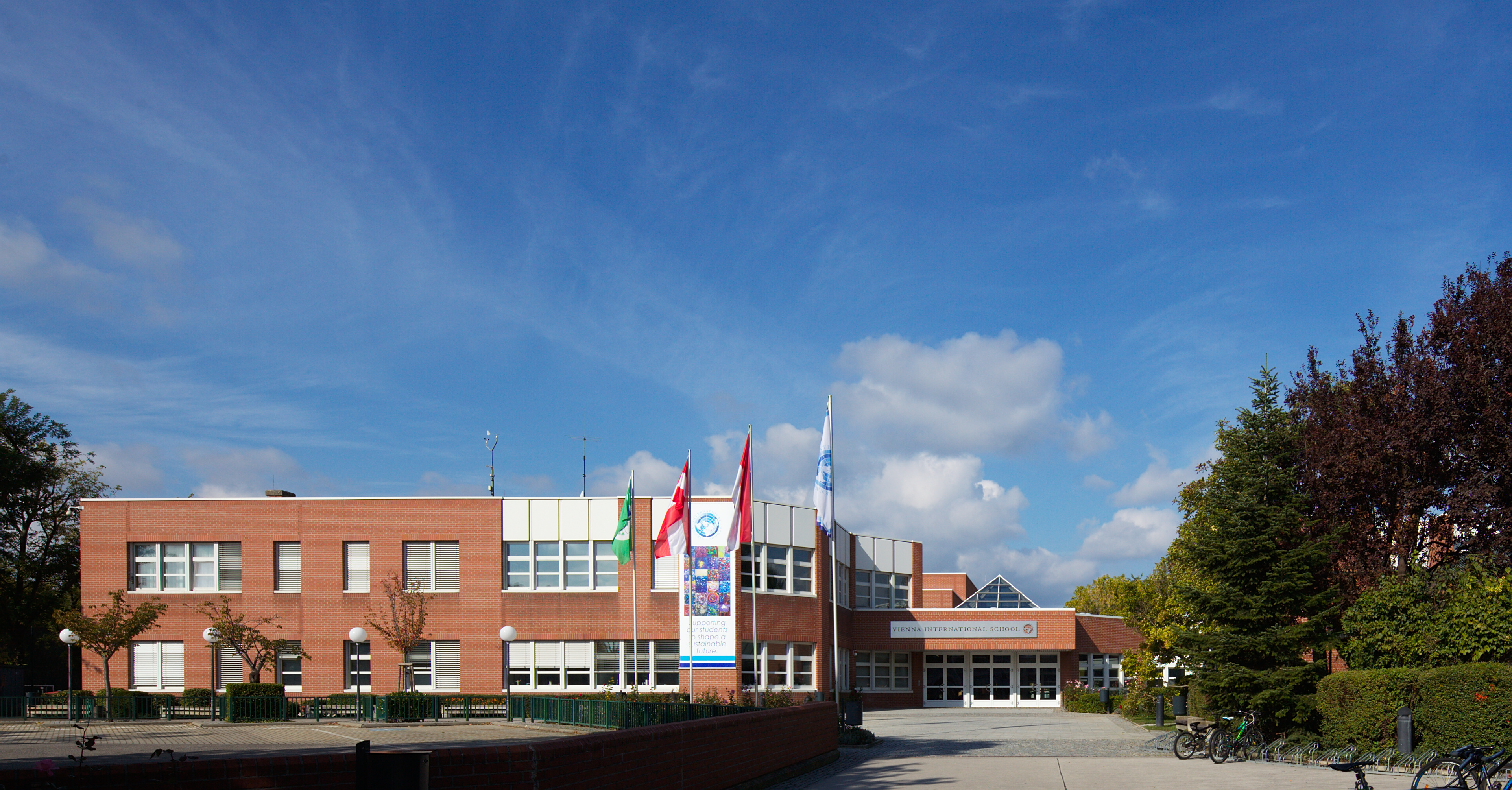 Vienna International School