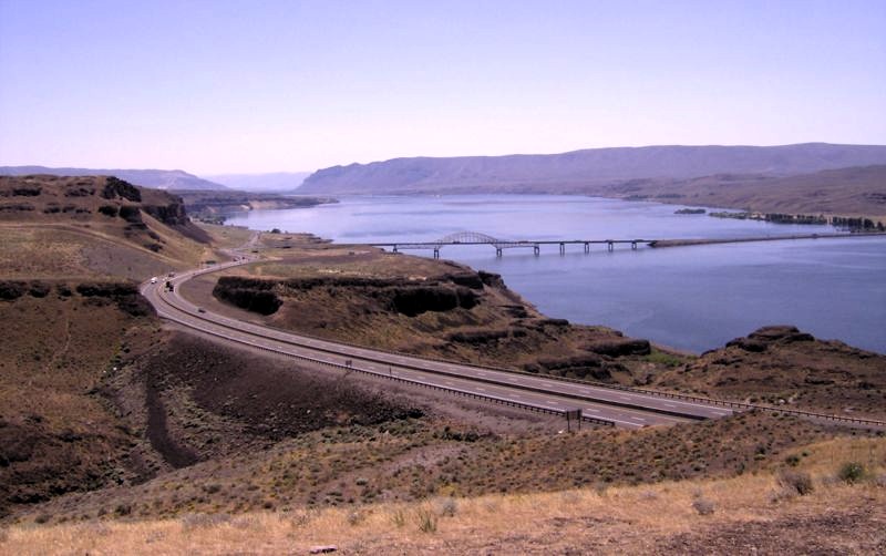 Wanapum Lake