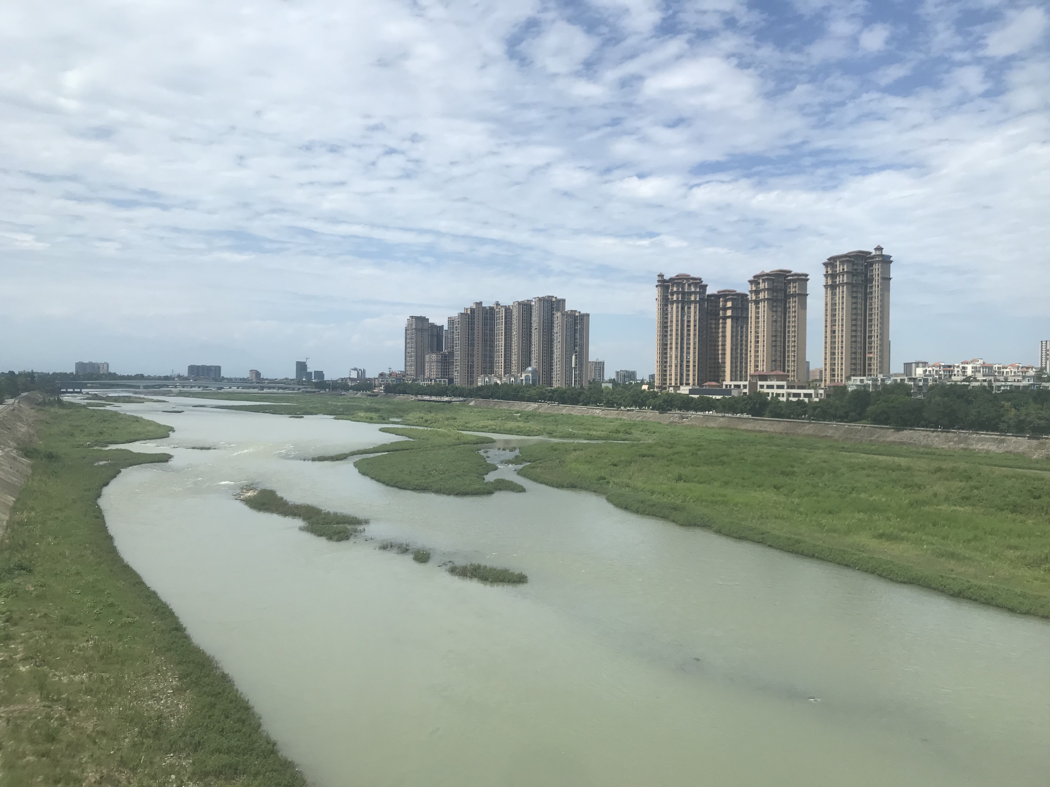 崇州市