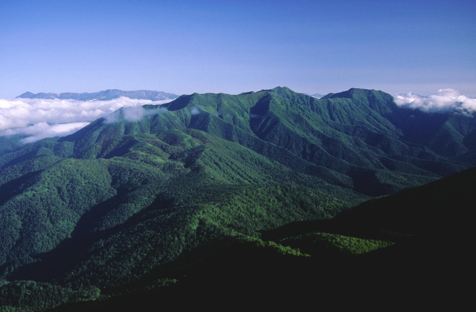 石狩岳