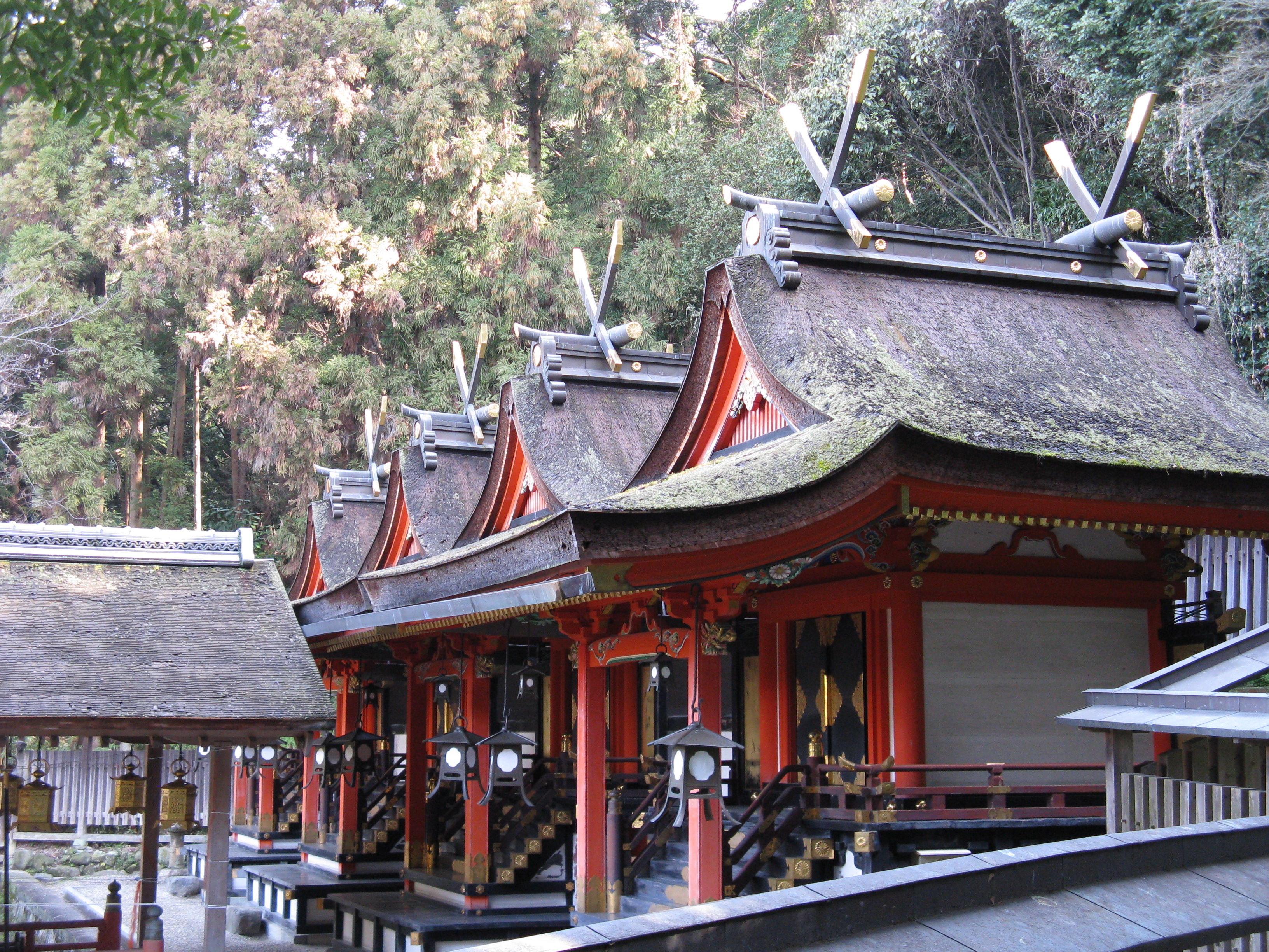 枚岡神社