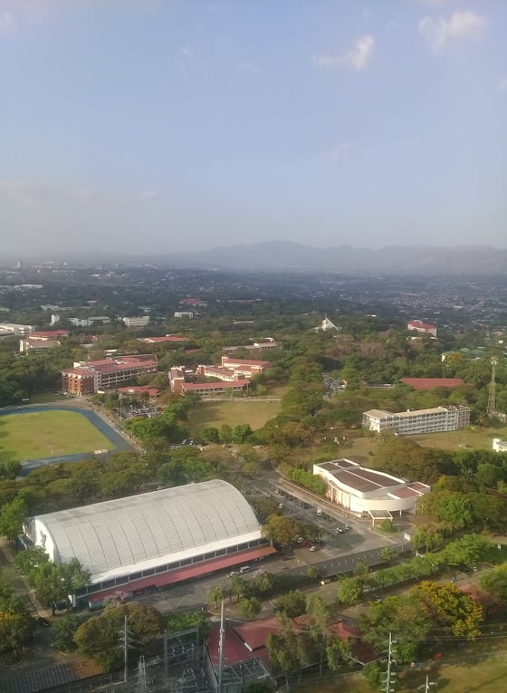 馬尼拉雅典耀大學