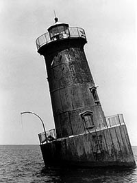 Bloody Point Bar Light